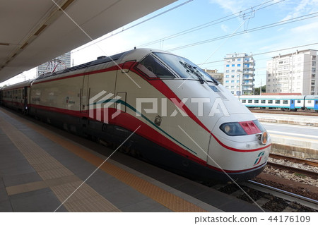 鐵道 鋼軌 軌道 44176109
