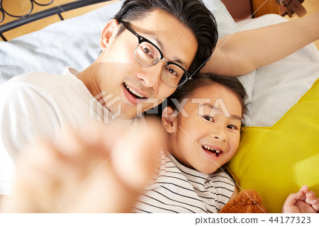 好父親和女兒 好父親和女兒 44177323