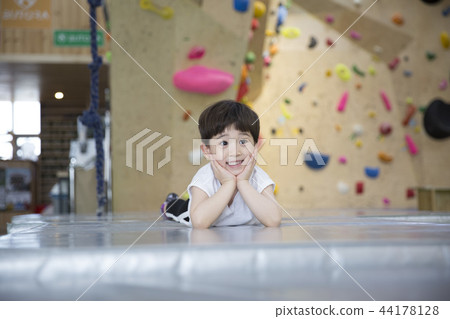 孩子們爬 孩子們爬 44178128