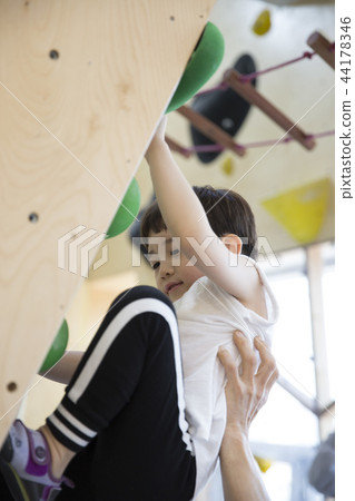 孩子們爬 孩子們爬 44178346