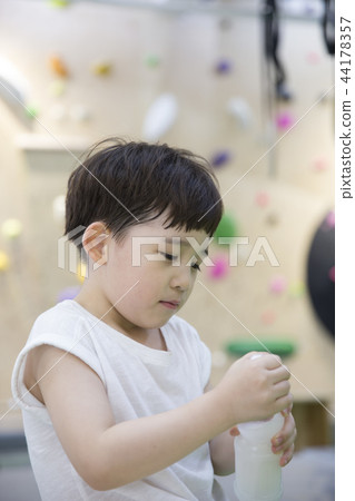 孩子們爬 孩子們爬 44178357