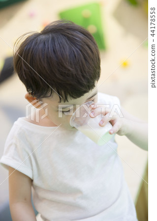 孩子們爬 孩子們爬 44178558