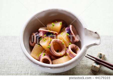 蘿蔔蘿蔔 蘿蔔蘿蔔 44179103