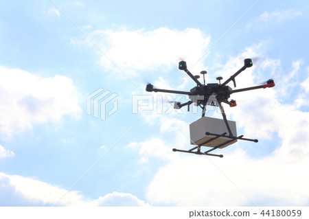 Drone Cardboard Box Transport Drone Cardboard Box Transport 44180059