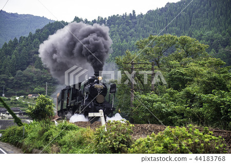 steam locomotive, steam locomotives, steam train 44183768