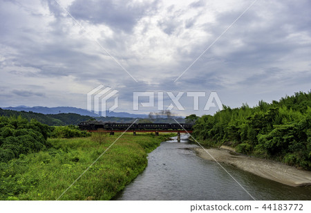 steam locomotive, steam locomotives, steam train 44183772