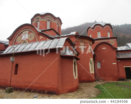 Visit the city of Kosovo (Patism's Patriarchal Monastery) 44184506