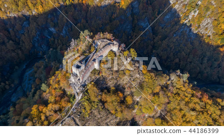 ruined Poenari fortress, Romania ruined Poenari fortress, Romania 44186399