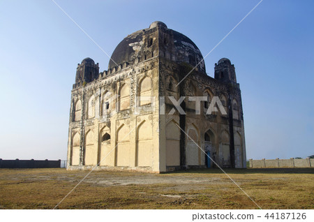 A view of Chor Gumbaz, Gulbarga, Karnataka India 44187126