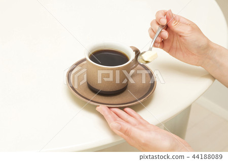 黃油咖啡 44188089