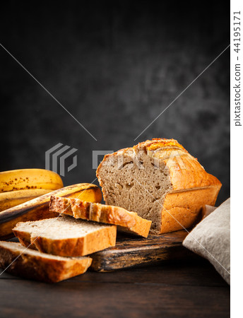 Homemade banana bread 44195171