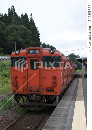 Yuetsu West Line Kiha 47(東京都市區顏色) Yuetsu West Line Kiha 47(東京都市區顏色) 44195725
