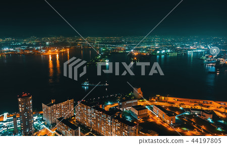 Aerial view of the Osaka Bay harbor area Aerial view of the Osaka Bay harbor area 44197805