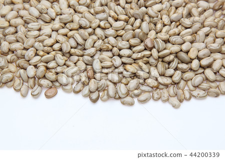 Carioca beans 44200339