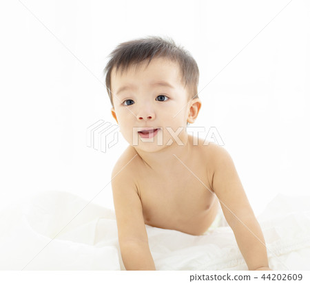 Happy asian little baby smiling Happy asian little baby smiling 44202609