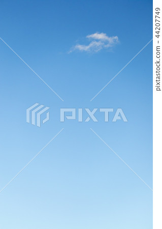 It seemed that she was enjoying the great sky, one of the slick clouds-one of the sculptural clouds. 44207749