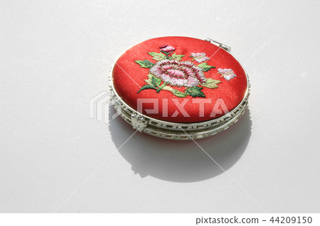 hand mirror hand mirror 44209150