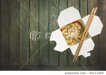 Wok noodles Udon and rice Wok noodles Udon and rice 44211809