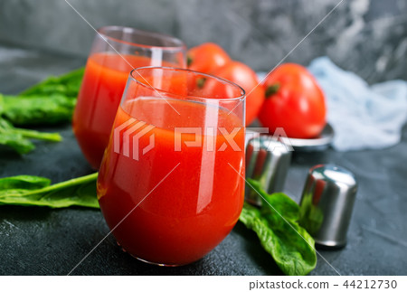 tomato juice tomato juice 44212730