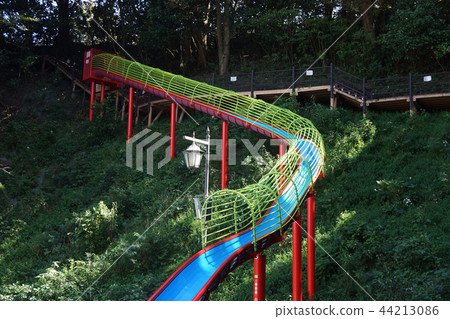 Slides Playground slide 44213086