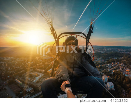 Powered paragliding tandem flight 44213862