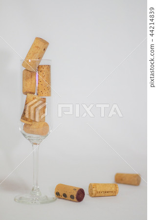 香檳杯和軟木年終派對新年派對形象 44214839