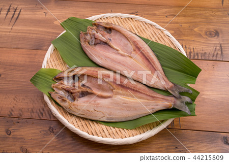 Opening of hokke (true hokke) 44215809