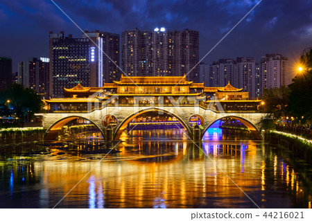 Anshun bridge at night, Chengdu, China 44216021