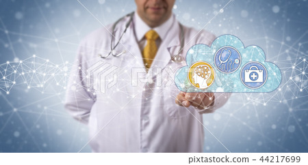 Clinician Activates AI Aided Medical Diagnostics Clinician Activates AI Aided Medical Diagnostics 44217699