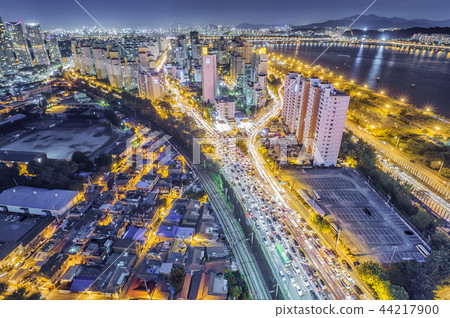 Riverside North Road, Ichon-dong, Han River Citizen Park 44217900