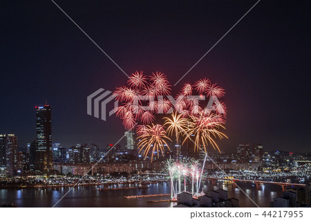 Seoul Fireworks Seoul Fireworks 44217955