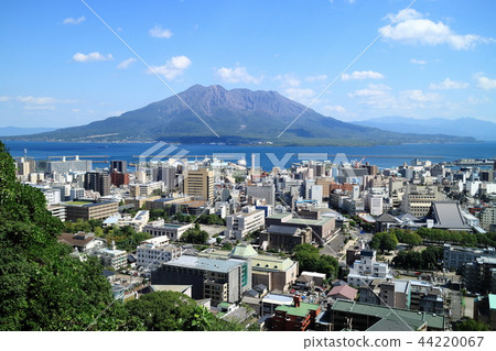 Cityscape of calm Sakurajima and Kagoshima city without eruption Cityscape of calm Sakurajima and Kagoshima city without eruption 44220067