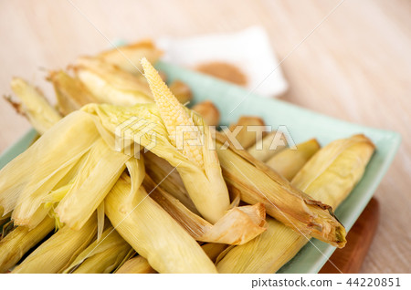 Tamameshi bamboo shoots Izakaya Japanese cuisine roast baby corn Tamameshi bamboo shoots Izakaya Japanese cuisine roast baby corn 44220851