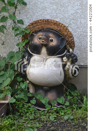 Figurine of an early autumn 44221004