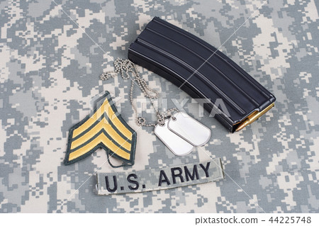 M-16 magazine with ammo  44225748