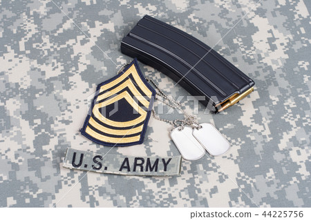 M-16 magazine with ammo  44225756