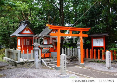 Kumano Sanzan Kumano Hayatama Taisha Suesa, Shinomiya Miyako Tatsumi Shrine & Yawata Shrine (Wakayama Shingu City) 44228605