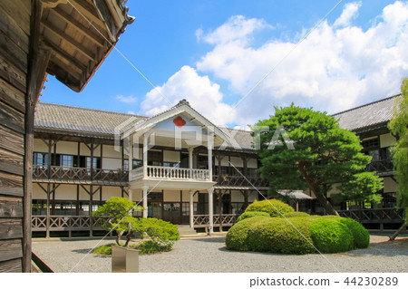 教育檔案前舊美國高中 44230289