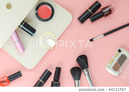 Makeup image Makeup image 44231767