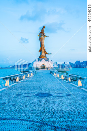 Kun iam statue landmark in macau city Kun iam statue landmark in macau city 44234016