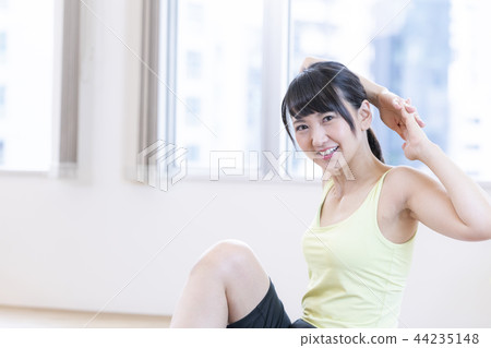 Stretch yoga studio 44235148