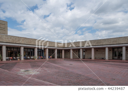 Miyagi Prefectural Museum of Art 44239487