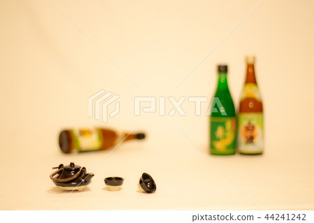 Year-end party image New Year's party image Drinking party Women's meeting Year-end party image New Year's party image Drinking party Women's meeting 44241242