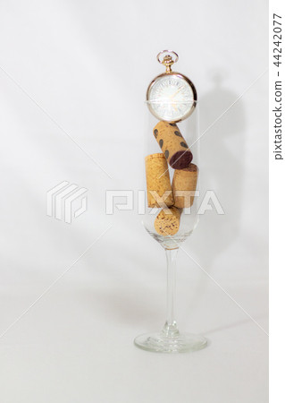 酒精和時間年終派對新年派對形象 44242077