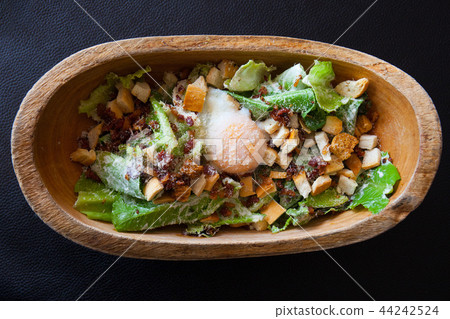 Delicious ceasar salad Delicious ceasar salad 44242524