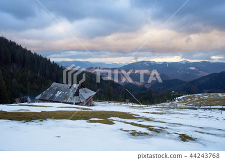Spring landscape with an old wooden house Spring landscape with an old wooden house 44243768