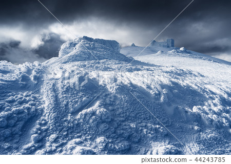 Winter landscape with observatory in the mountains 44243785