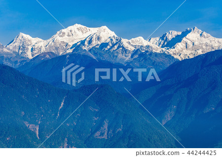Kangchenjunga mountain view 44244425