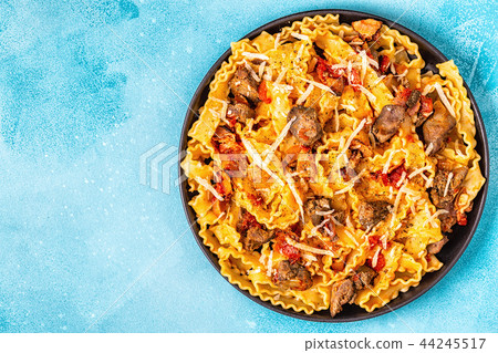 Pasta with chicken liver sauce. 44245517