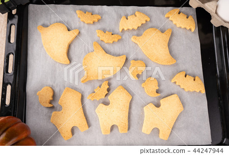 Manseibetsu糖霜Kirimochi注入生產萬聖節餅乾萬聖節餅乾 44247944